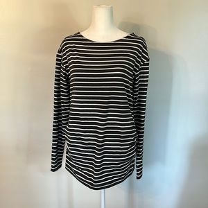 Maternity long sleeve tee shirt